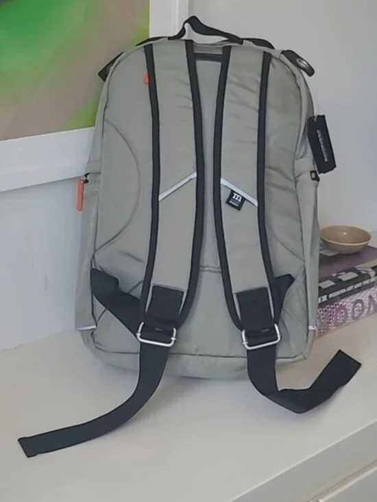 MARIMEKKO Gray Backpack - Picture 3 of 5